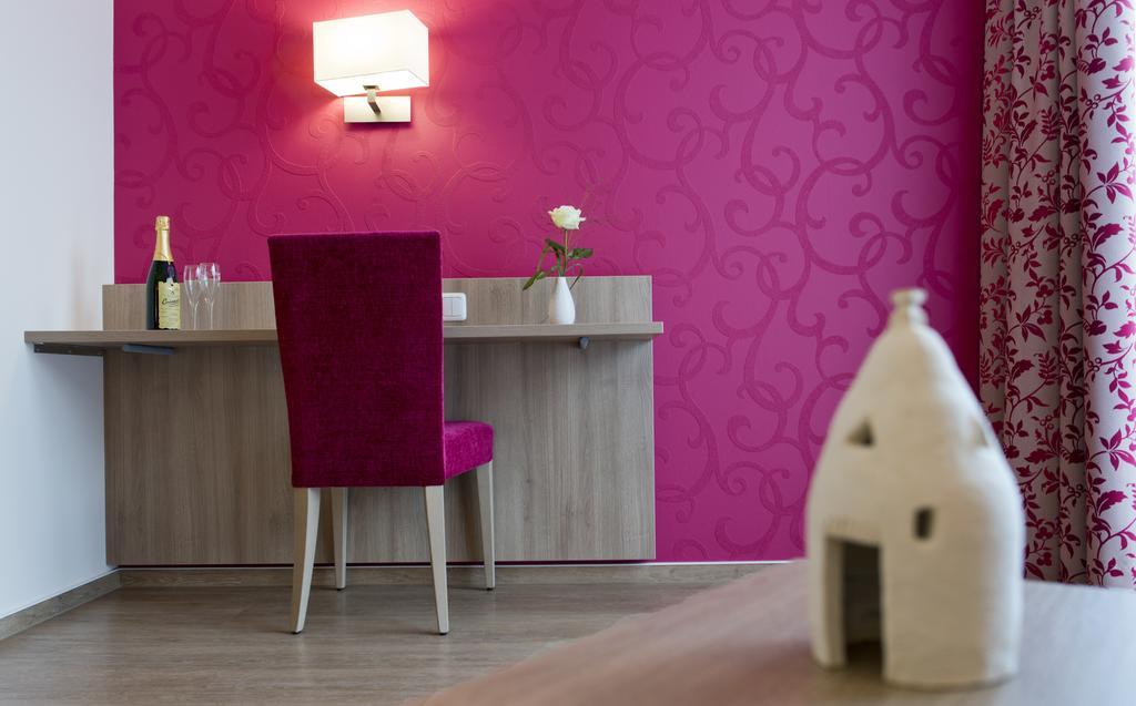 Landhotel Im Klostereck Strubel-Roos Flonheim Oda fotoğraf